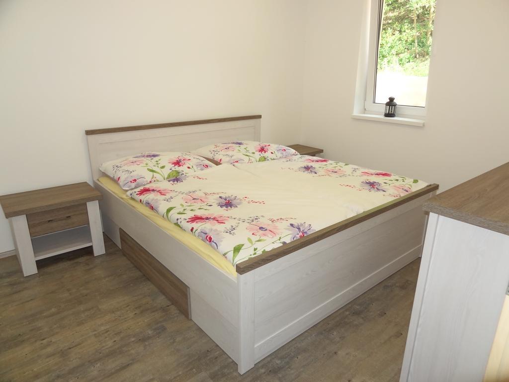 Apartmany Starovice Bagian luar foto