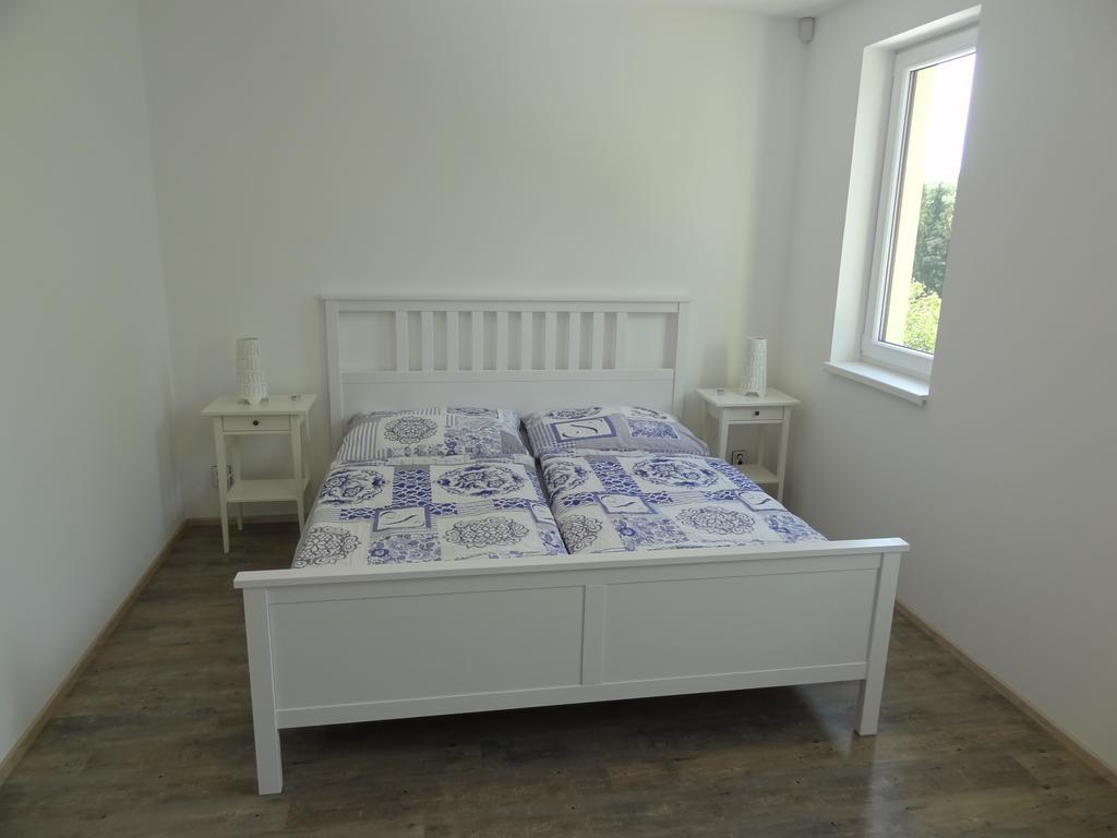 Apartmany Starovice Bagian luar foto